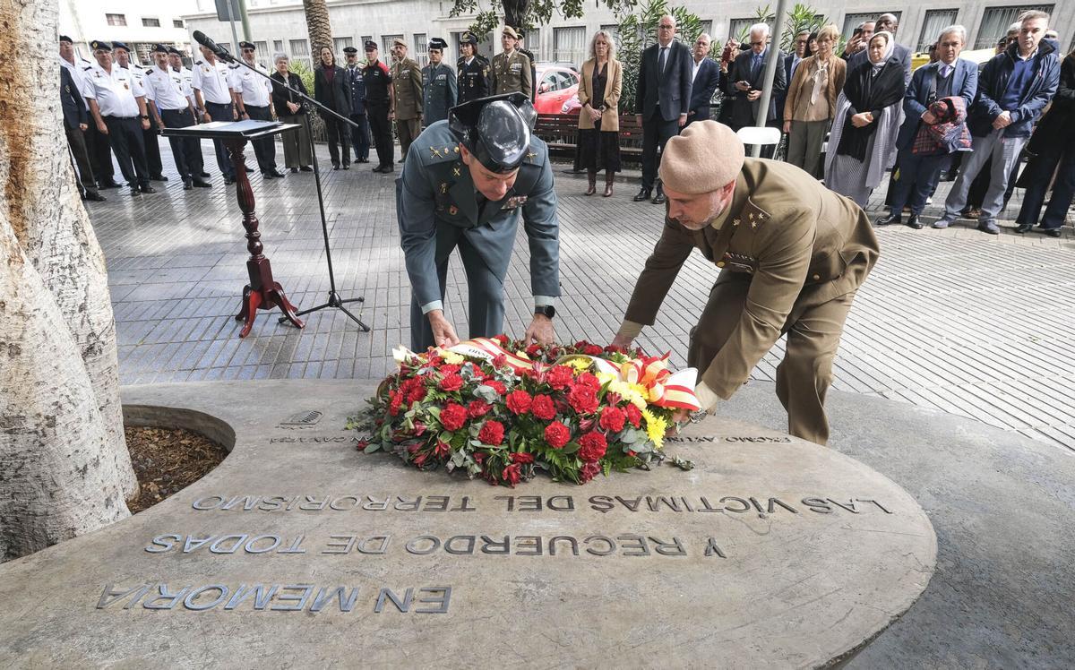 Concentración de las Víctimas del Terrorismo por el día europeo, en el 22 aniversario del 11M.