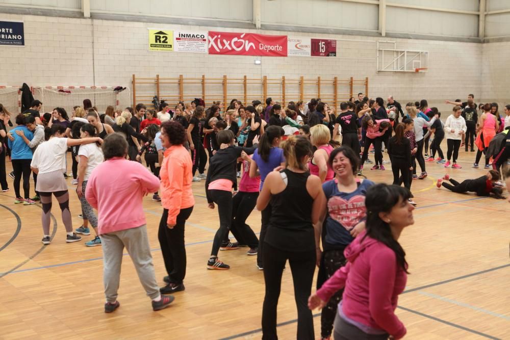 Seminario gratuito de defensa para mujeres en Gijón.