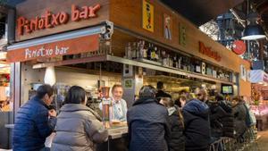 Las tapas del emblemático bar Pinotxo vuelven a Barcelona el 23 de octubre, en el Mercat de Sant Antoni