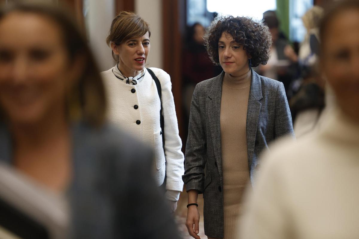 Las diputadas y portavoces de Sumar y de los comuns, Marta Lois y Aina Vidal.