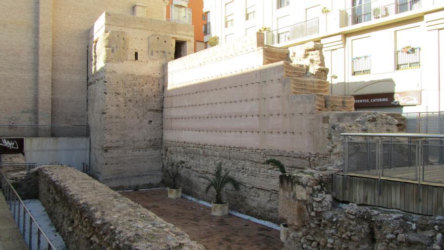 Cuatro meses de trabajos y más de 130.000 euros para la conservación de la Muralla de Verónicas