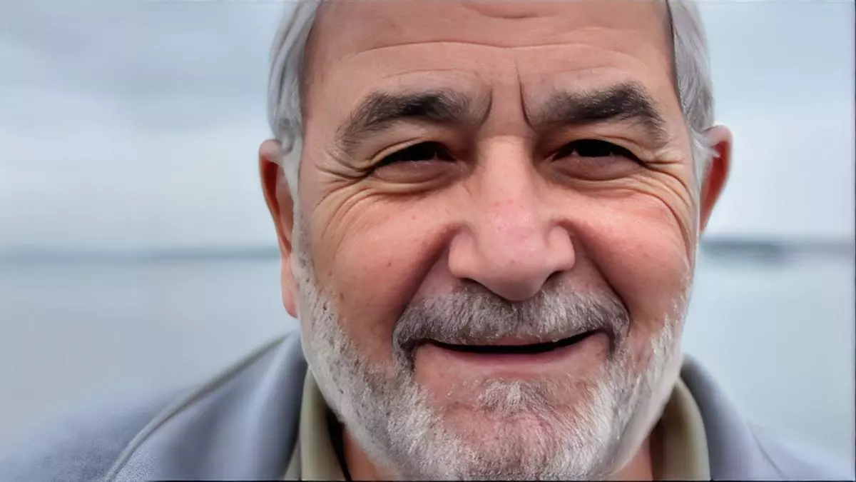 Laureano Oubiña y su crítica contra el turismo masivo en Galicia: «A mí siempre me gustó que la playa estuviera vacía y a poder ser de noche»