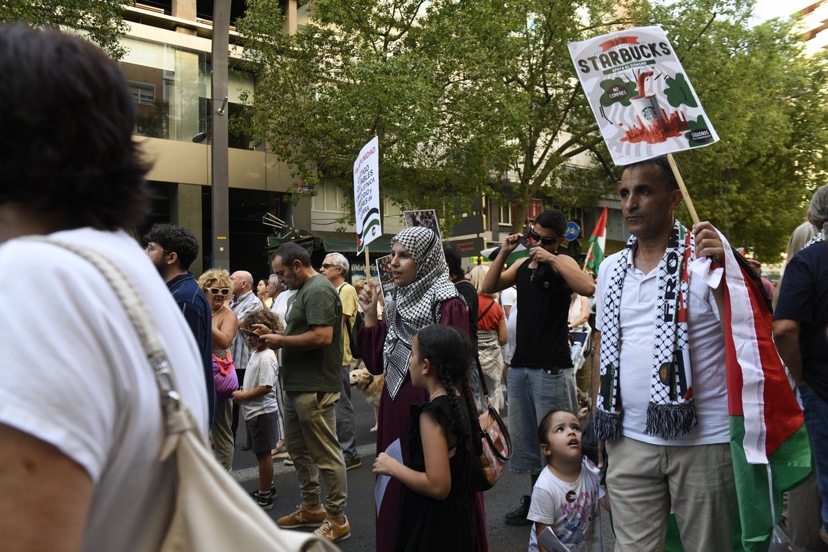 La manifestación de Murcia a favor de Gaza, en imágenes
