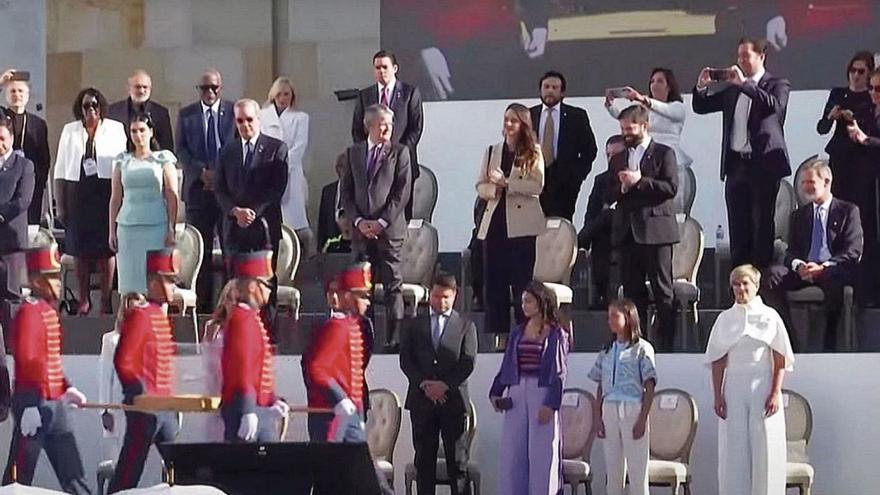 Podem censura el PSOE per minimitzar el gest del rei Felip a Colòmbia