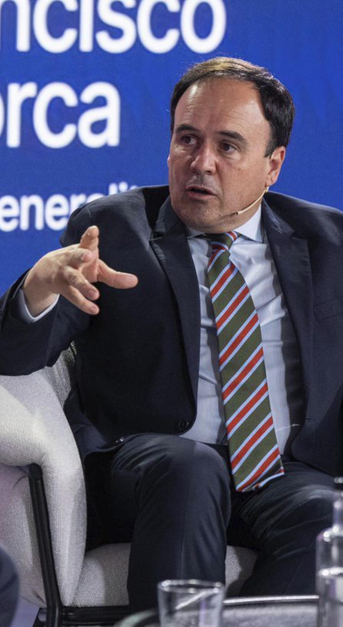 El líder valencià demana "menys ideologia i més pragmatisme"