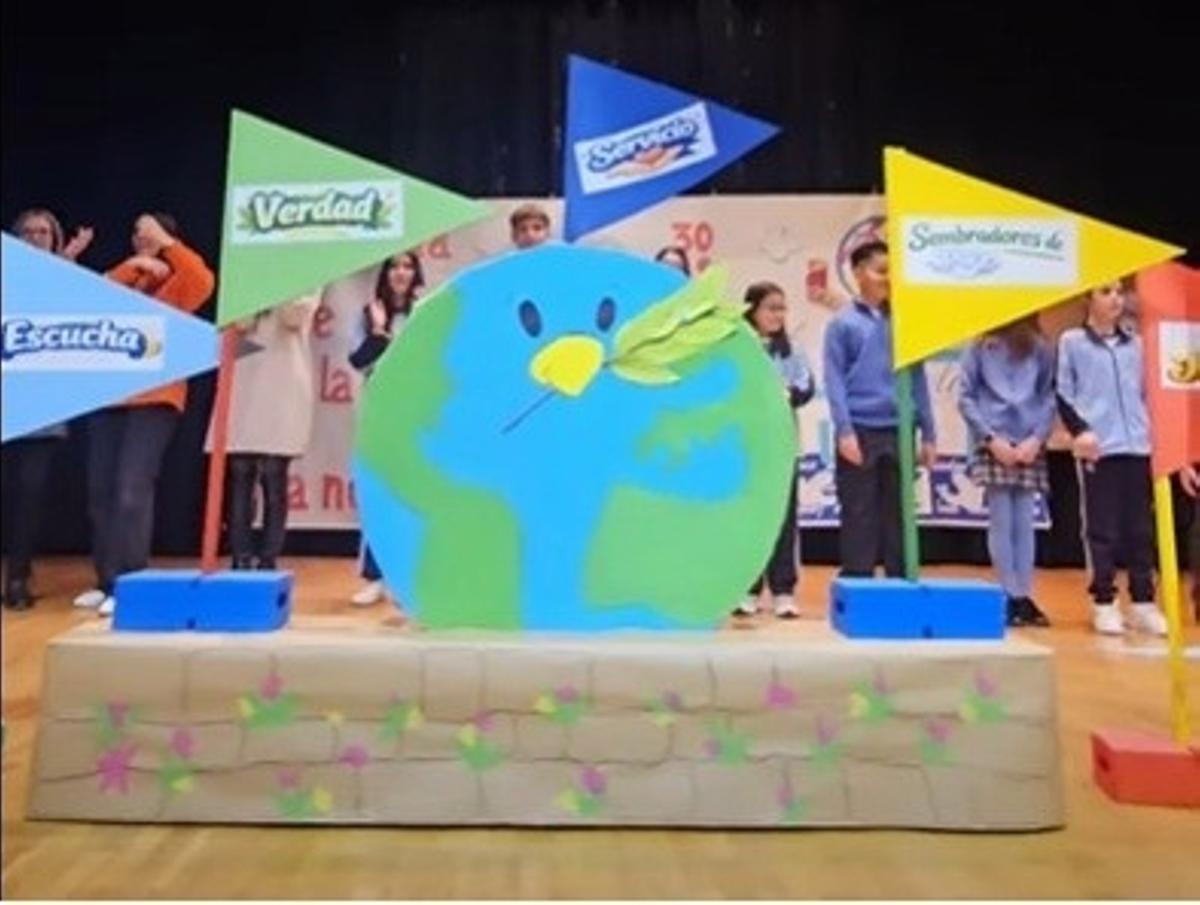 Día de la Paz en el colegio San Vicente de Paúl.