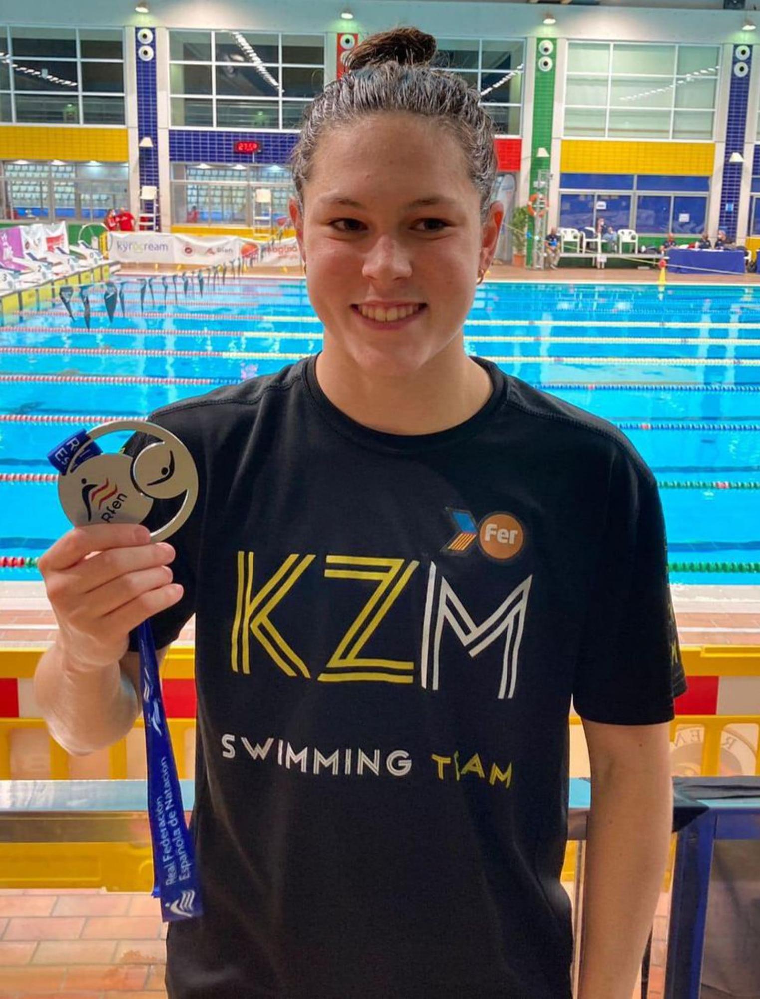 Diez medallas para la natación alicantina en el mitin de Amberes