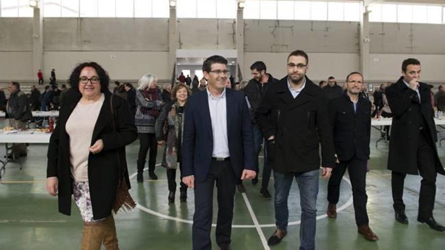 Jorge Rodríguez, en la inauguración del Polideportivo de San Antonio de Requena.