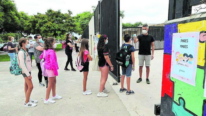 Marzà anima a Sanidad a realizar más test en colegios en Castellón