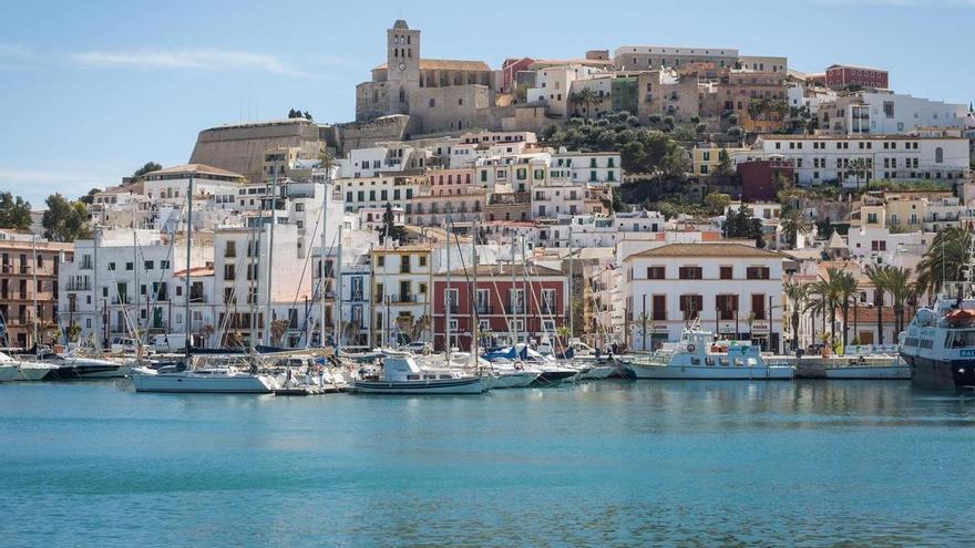 Correos dedica un sello y otros productos filatélicos al conjunto patrimonial de Ibiza
