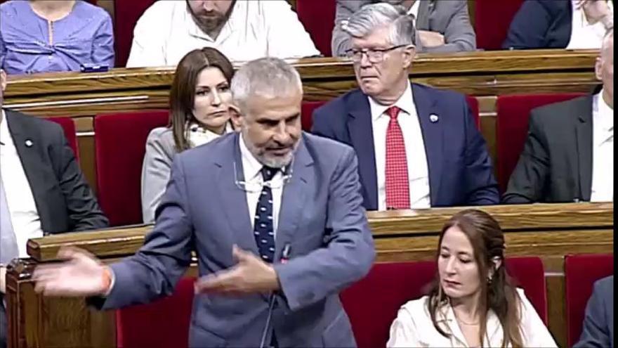 L'incident entre Carrizosa i Torrent que ha obligat a suspendre el ple del Parlament