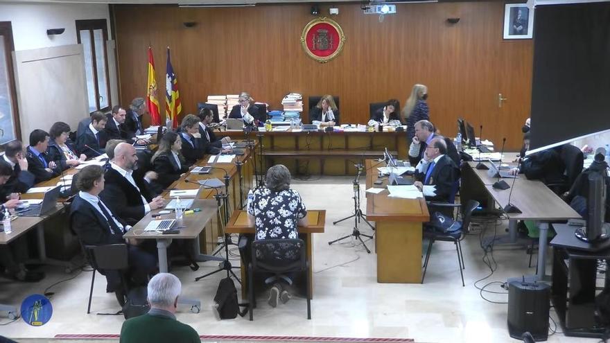 Un testigo del caso Cursach: &quot;Contraté a un policía como portero para no tener inspecciones&quot;