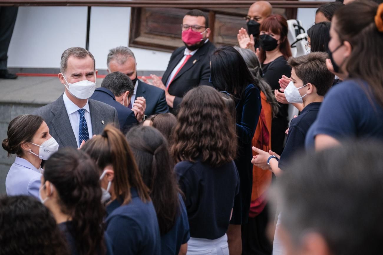 Visita del Rey y los presidentes de la CCAA a La Palma