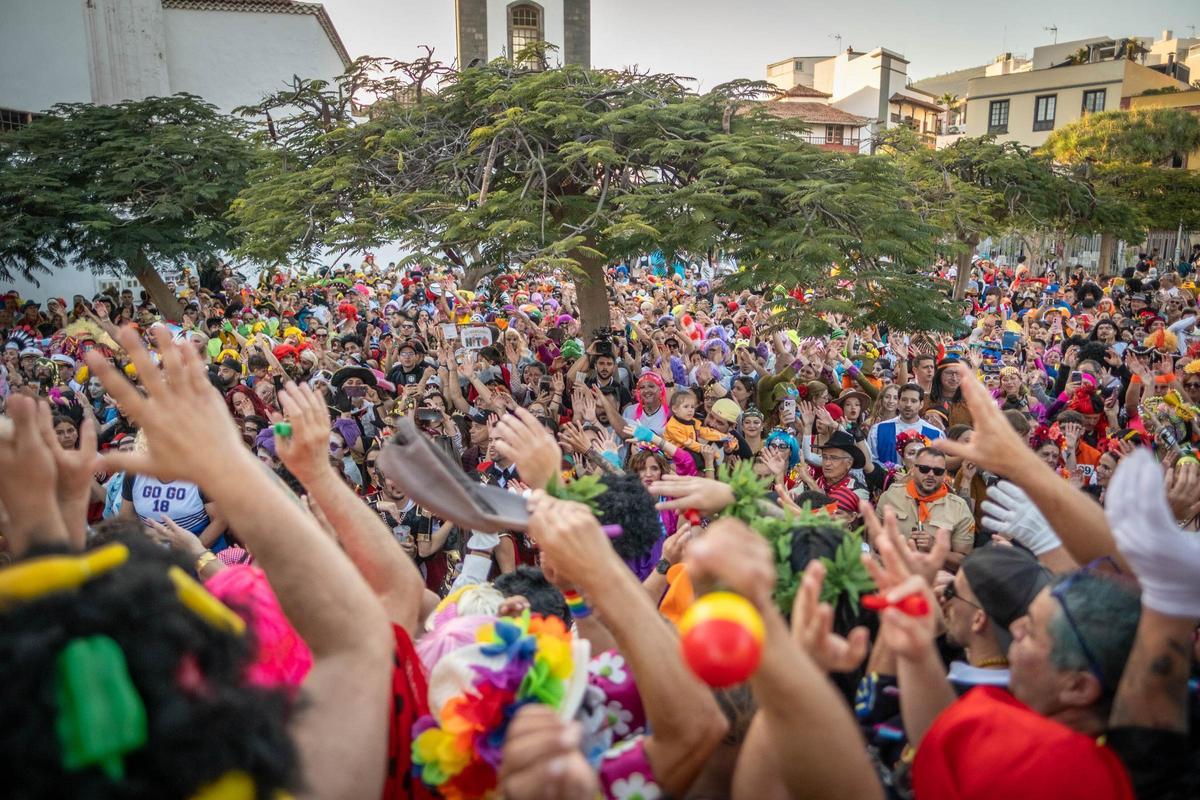 Mano a mano entre Diablos Locos y Bambones