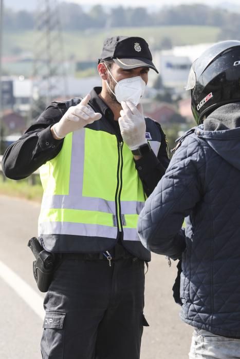 Saúl Craviotto, con la Policia Nacional