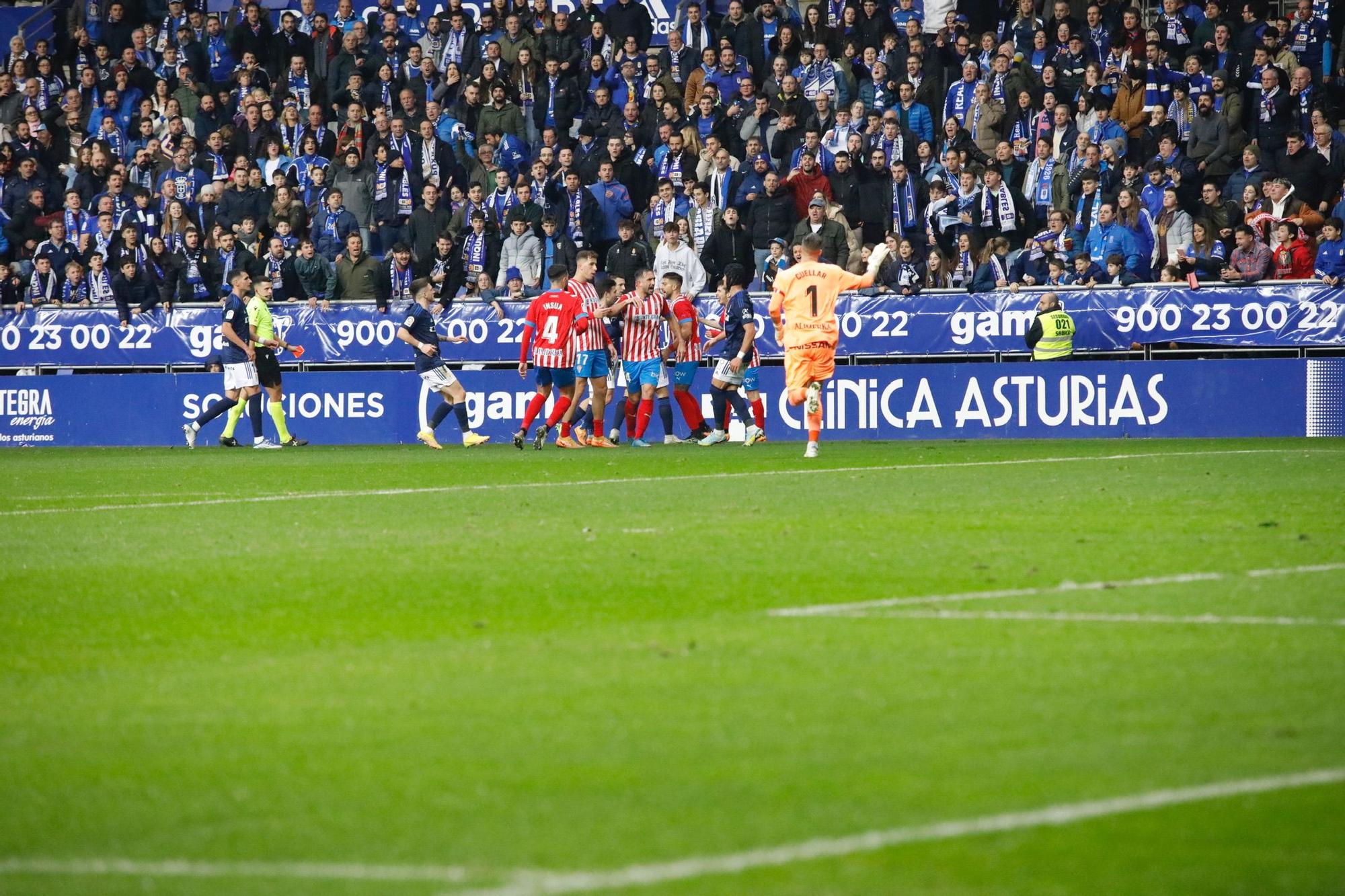 En imágenes: así se vivió el derbi en el Tartiere