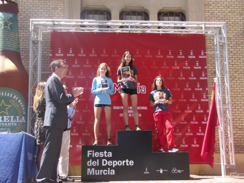 Entrega de premios en el Gran Premio de Marcha Ciudad de Murcia