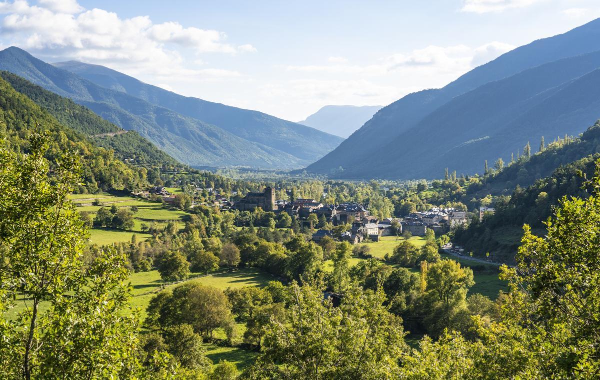 Pueblo de Broto en el Parque nacional de Ordesa y Monte Perdido