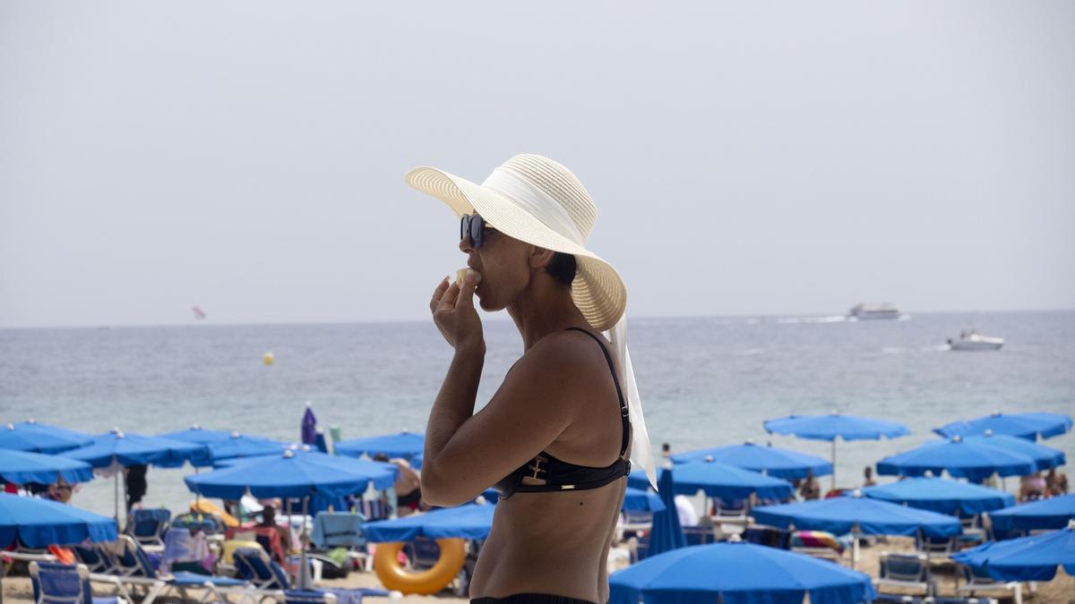 La Costa Blanca lidera con un 74 % la ocupación hotelera en España en un junio sin récord