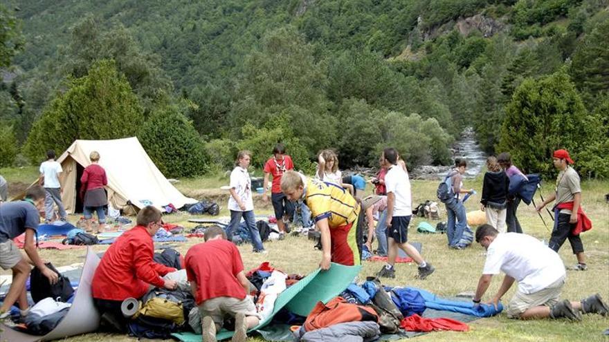 La DGA endurece los requisitos para hacer acampadas juveniles