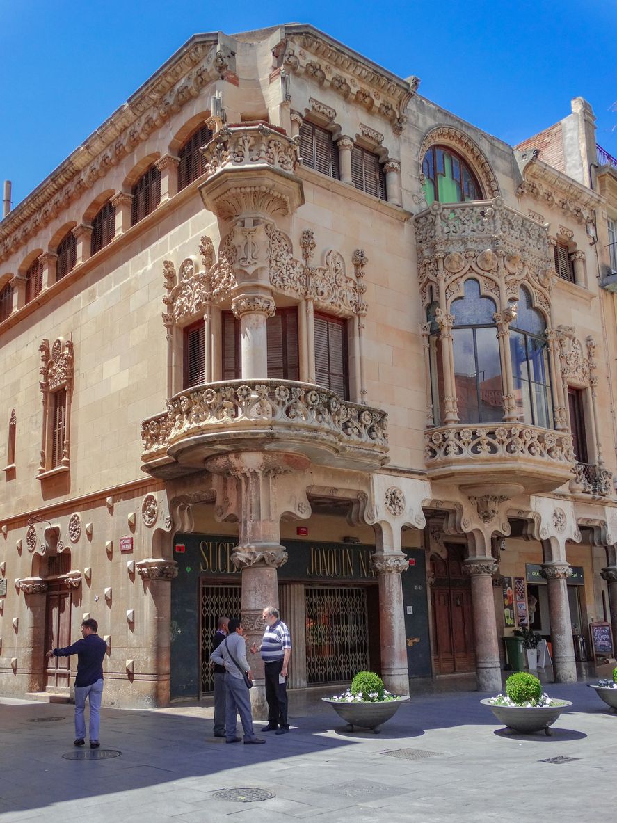 Facahda de la casa Navàs