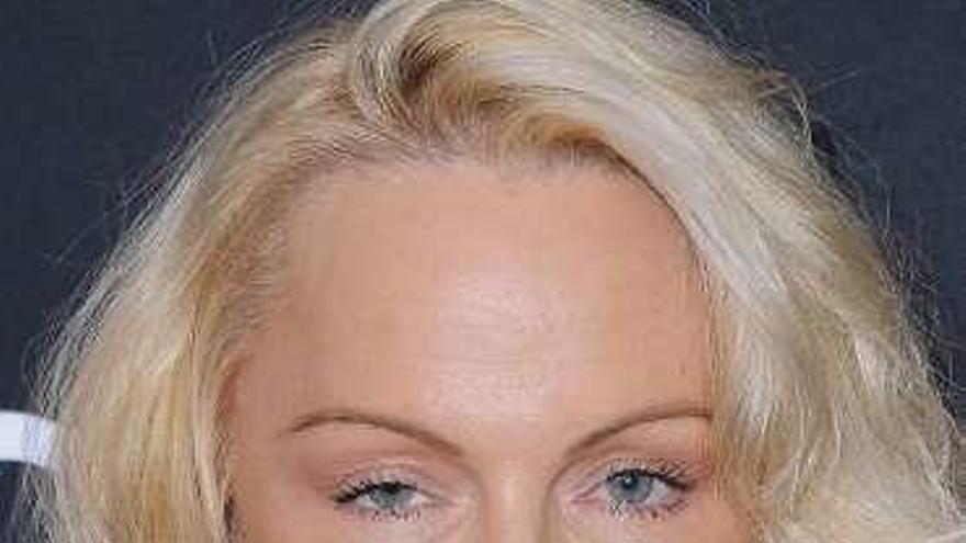 La &#039;nueva&#039; cara de Pamela Anderson.