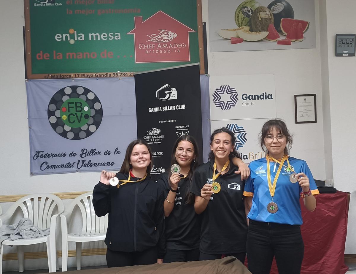 Las chicas del Gandia Billar copan el podio autonómico