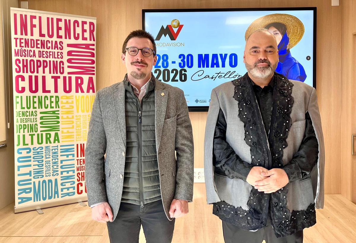 Vidal (izquierda) ha presentado este miércoles la iniciativa comercial y de moda.