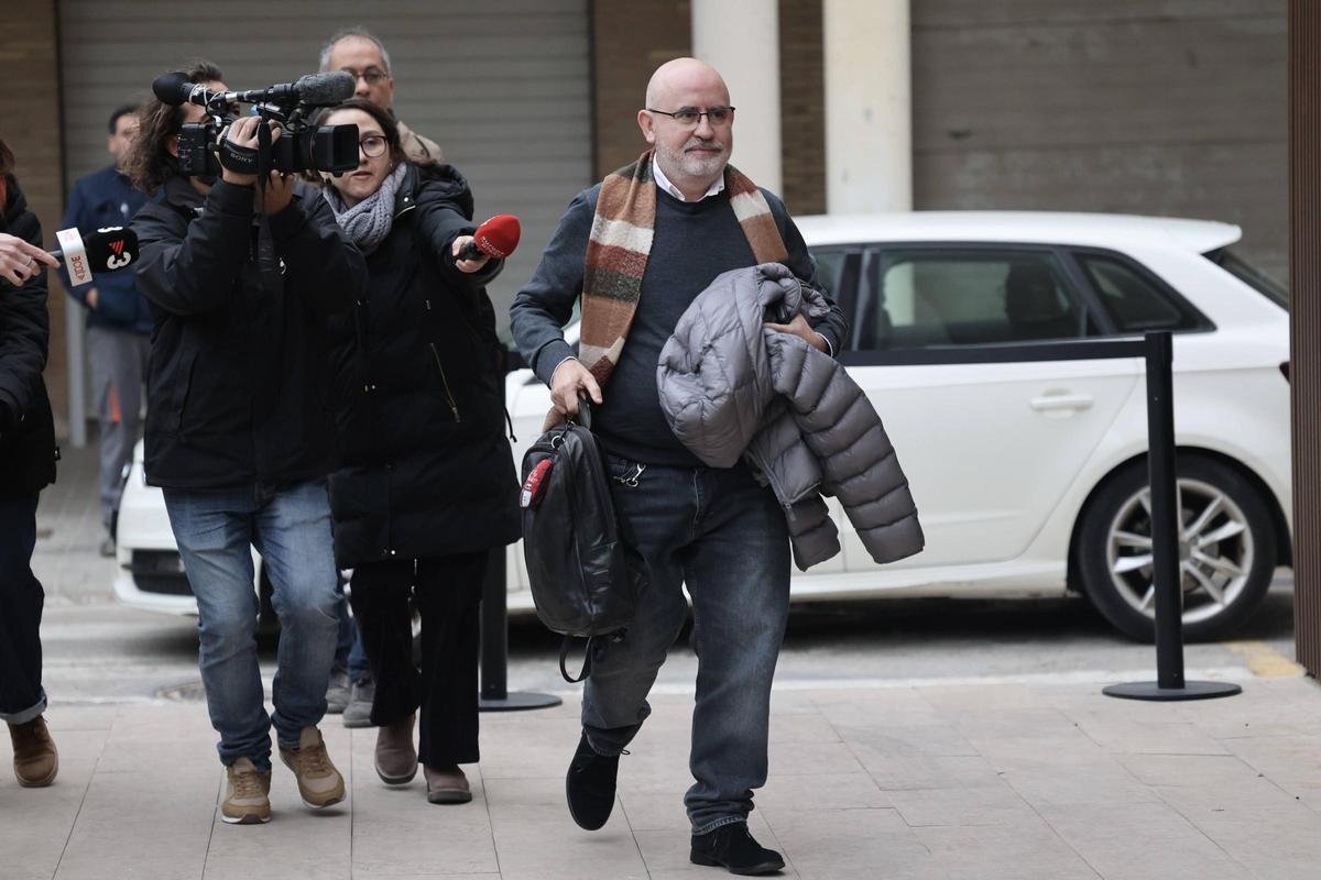 Jorge Suárez, subdirector de Emergencias, accede a los juzgados de Catarroja para declarar por primera vez el pasado 4 de diciembre.