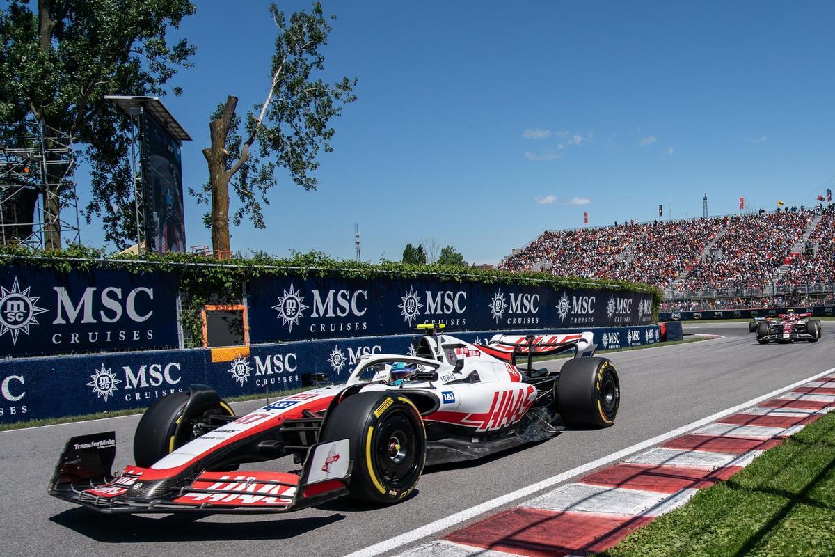 Montreal (Canada), 19/06/2022.- German Formula One driver Mick Schumacher of Haas F1 Team in action during the Formula One Grand Prix of Canada at the Circuit Gilles-Villeneuve in Montreal, Canada, 19 June 2022. (Fórmula Uno) EFE/EPA/ANDRE PICHETTE