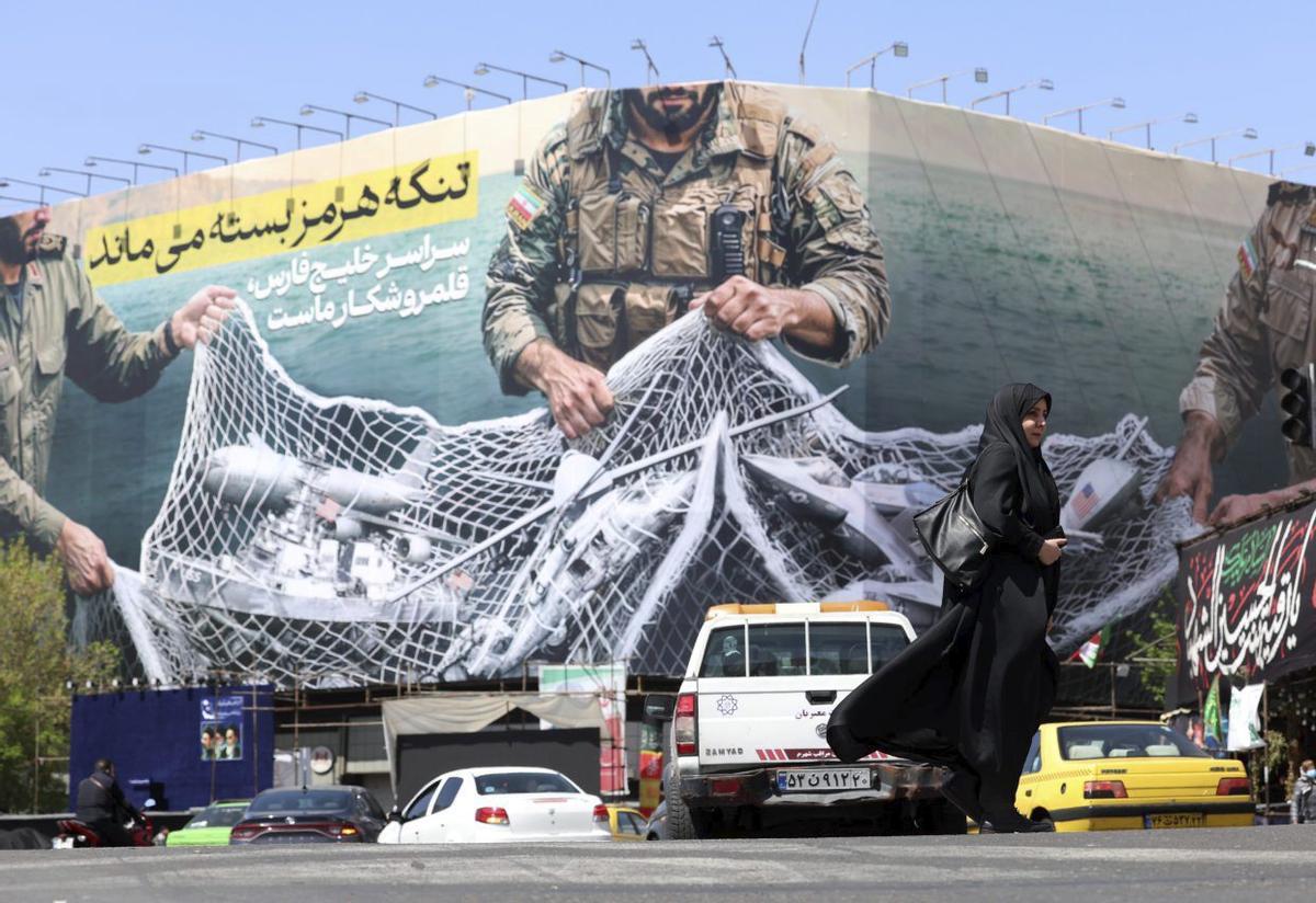 Trump: "Obriu el puto estret, cabrons, o viureu l’infern"