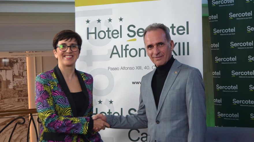 El Hotel Sercotel Alfonso XIII refuerza su compromiso social con Cartagena por la Caridad en su 20º aniversario