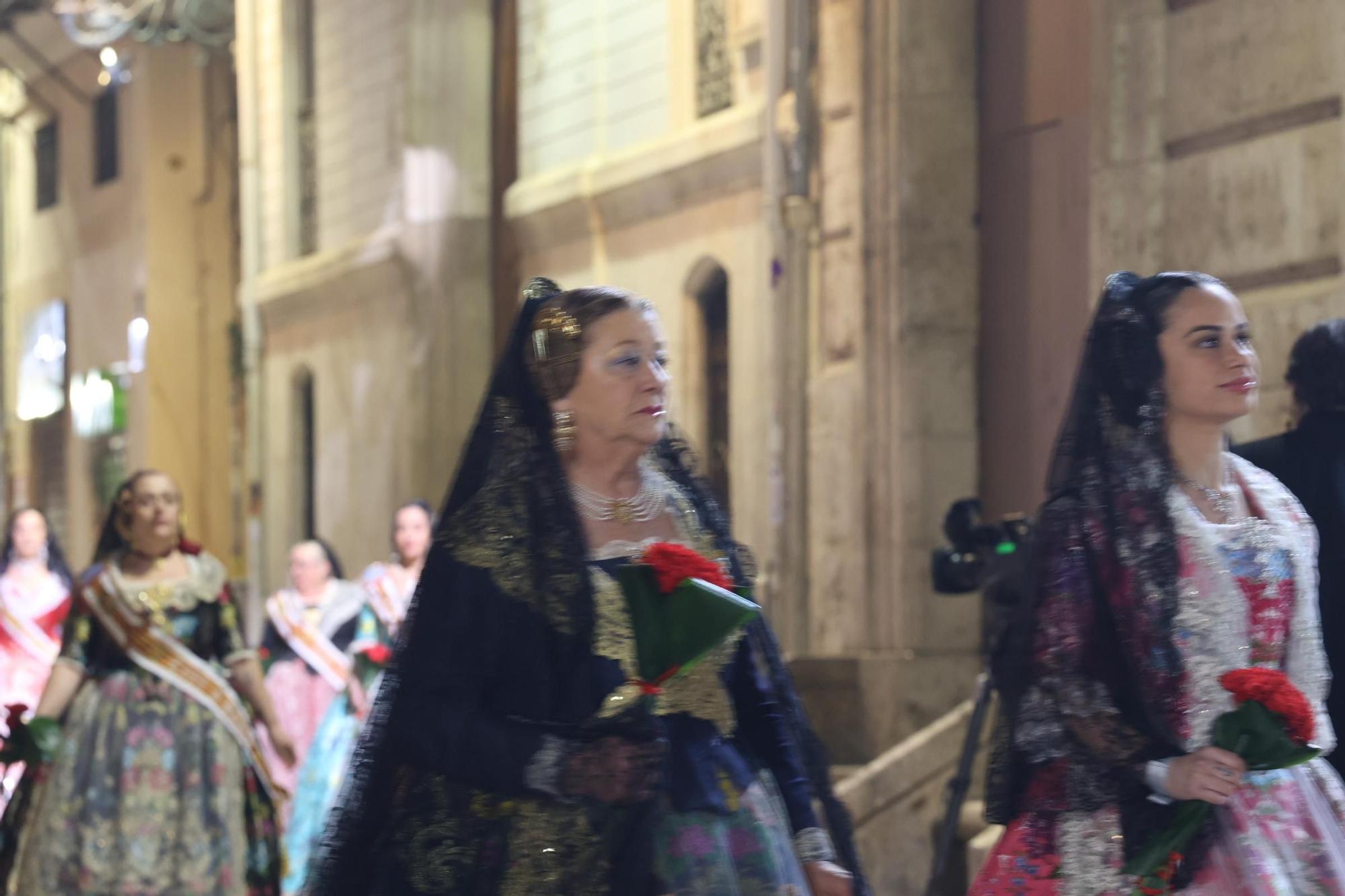 Ofrenda día 18. Calle San Vicente (23:00/24:00)