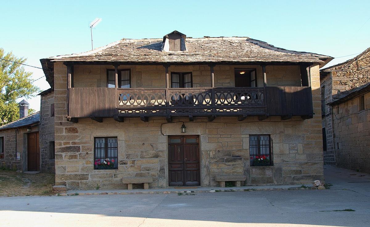 Casa tradicional en Muelas de los Caballeros.