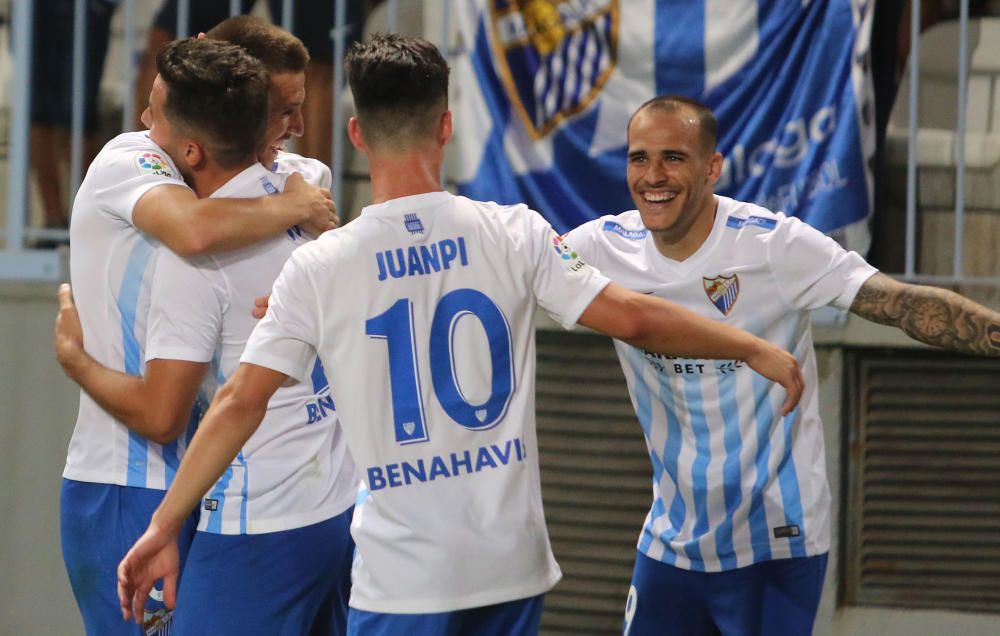 El Málaga no pudo pasar del empate frente al Osasuna en La Rosaleda en el arranque de campeonato.