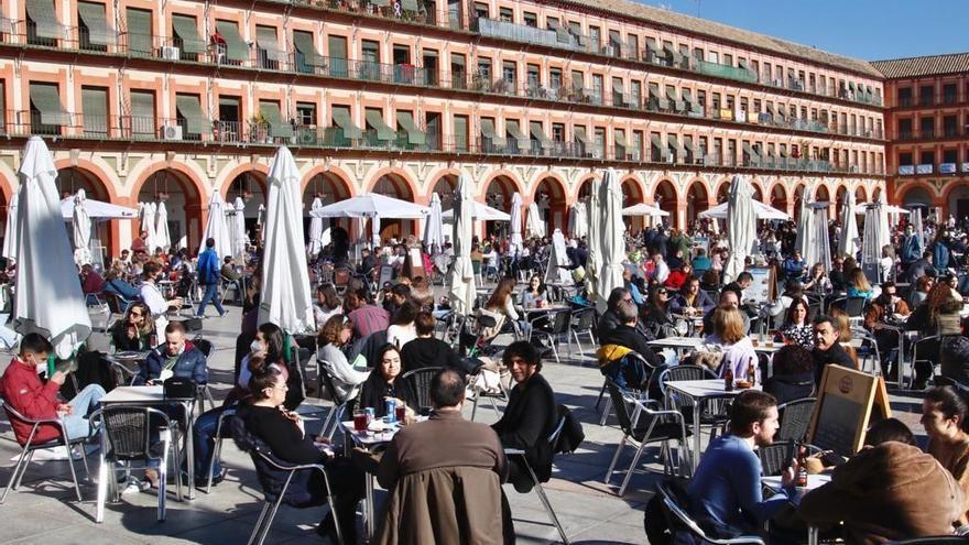 El sol invernal y la amplitud térmica marcarán el tiempo en Córdoba este domingo