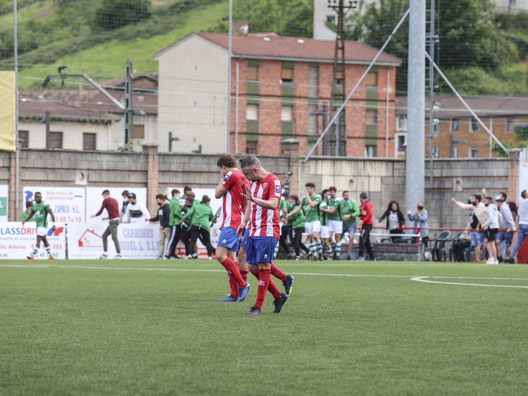 Las mejores imágenes de la jornada de Tercera: Avilés y Llanes, a por la última plaza en Segunda RFEF