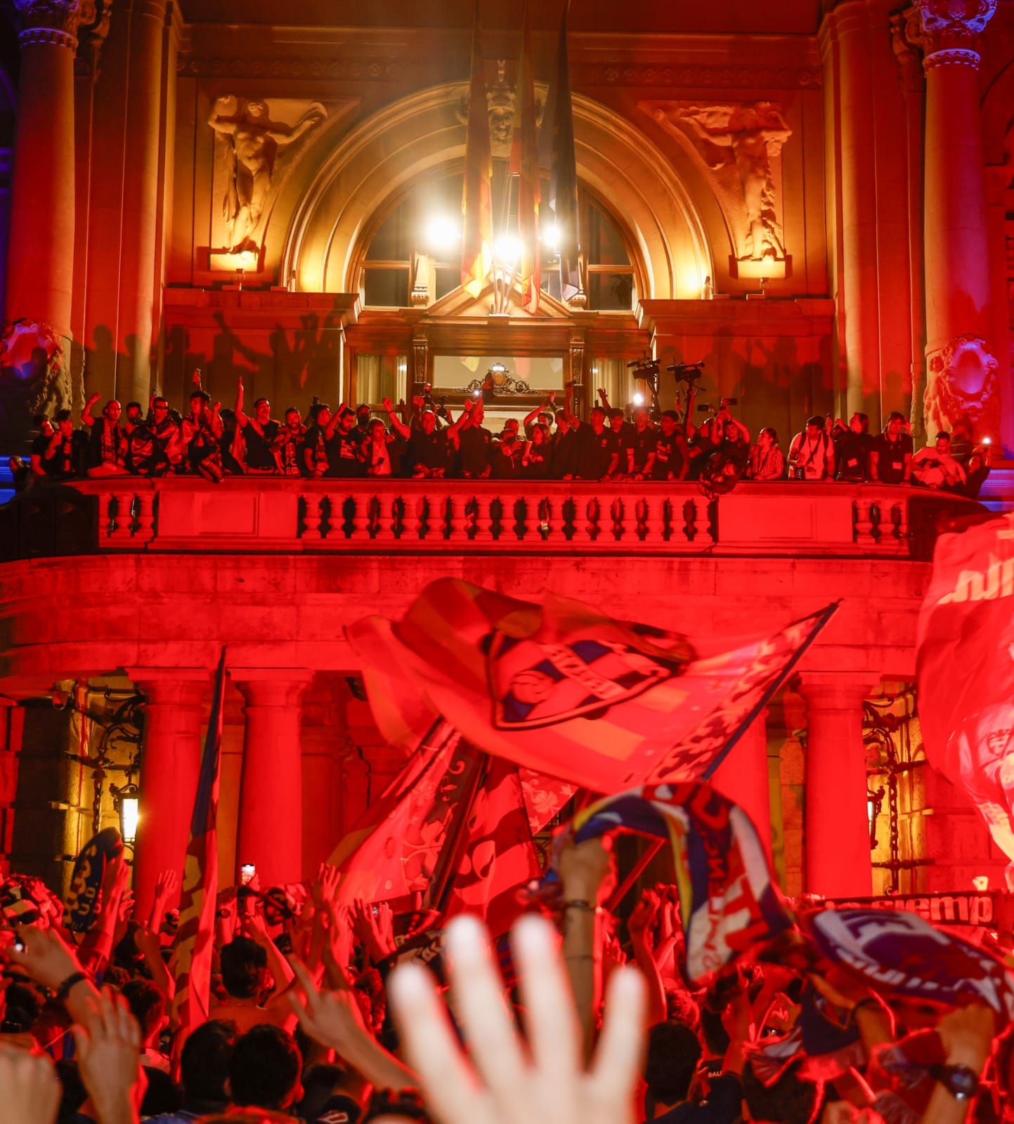 Todas las fotos de la rúa del Levante UD por su ascenso a Primera División