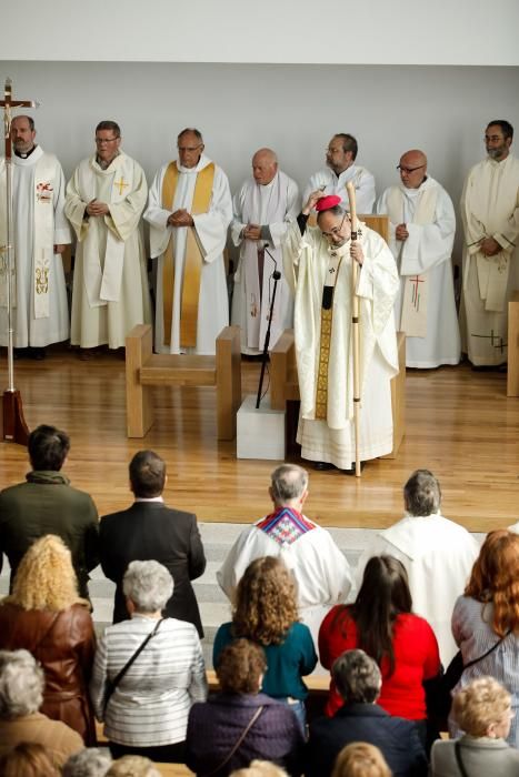 Inauguración de la nueva parroquia de Santa Olaya