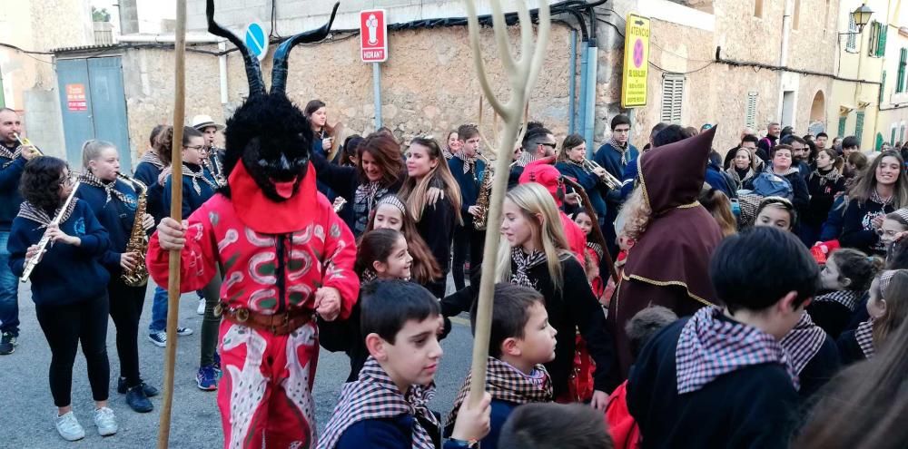 Las imágenes de las Beneïdes de Sant Antoni en la Part Forana