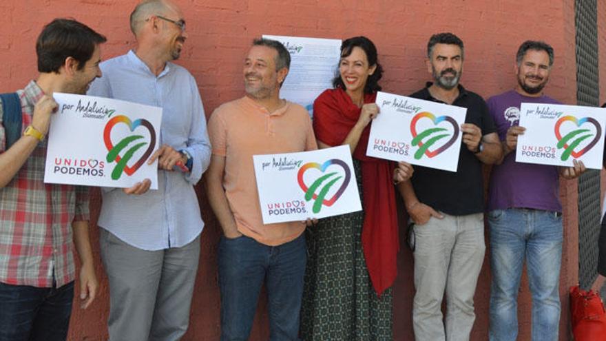 Representantes de IU, en el acto.