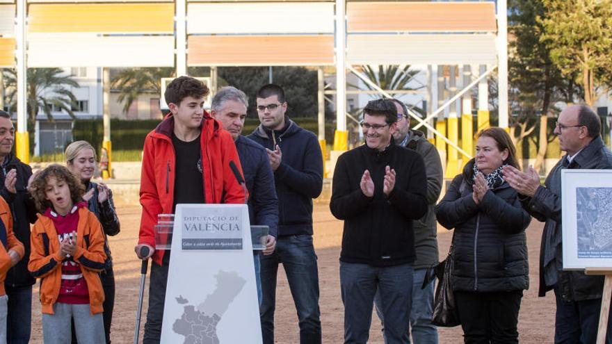 La Escuela de Fútbol de Vinalesa tendrá campo de césped artificial