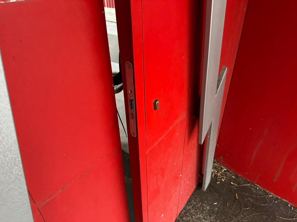 EN IMÁGENES: Así está el estadio del Rayo Vallecano tras la anulación del partido del Real Oviedo