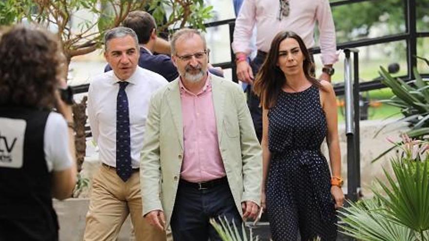 Elías Bendodo, Gonzalo Sichar y Teresa Pardo comparecen en La Térmica.