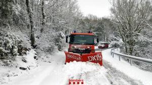 Cataluña, cubierta de blanco por la nieve