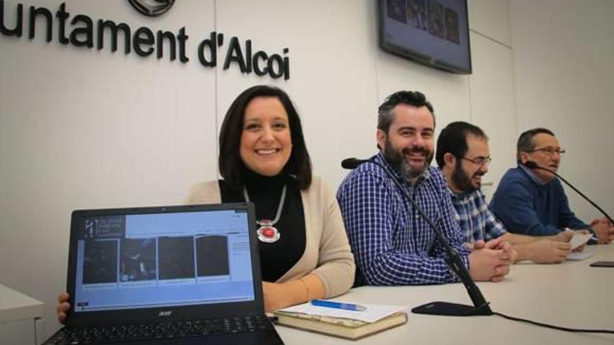 Presentación del catálogo virtual de las obras de arte del Ayuntamiento de Alcoy.