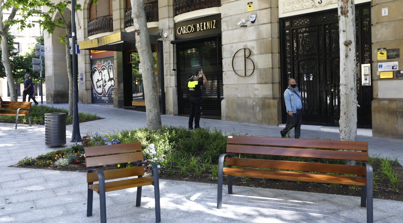 Vandalismo en la Plaza Santa Engracia de Zaragoza