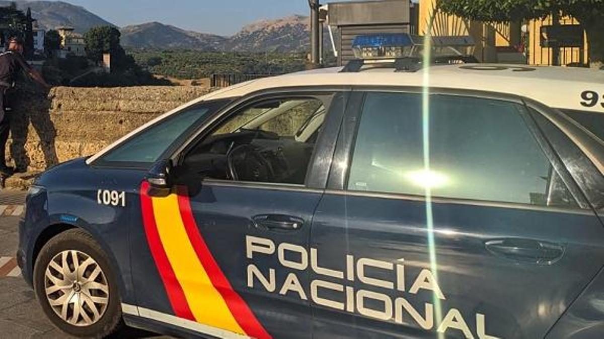 Patrulla de la Policía Nacional en Ronda.
