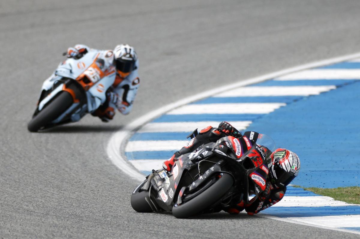 Buriram (Thailand), 27/02/2026.- Italian MotoGP rider Marco Bezzecchi of Aprilia Racing in action during a practice session for the Motorcycling Grand Prix of Thailand at Chang International Circuit, Buriram province, Thailand, 27 February 2026. (Motociclismo, Tailandia) EFE/EPA/RUNGROJ YONGRIT