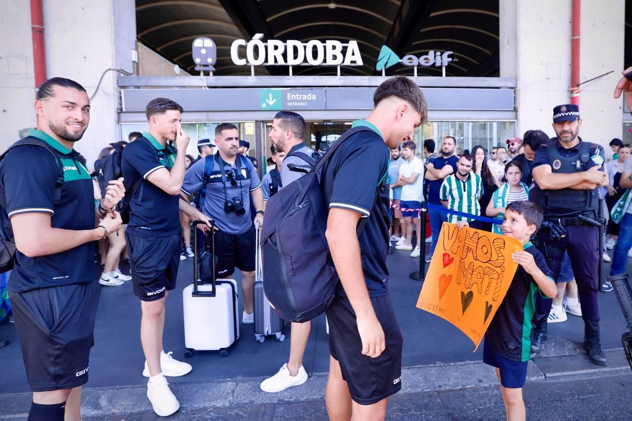 La despedida del equipo blanquiverde, en imágenes
